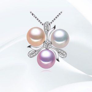 3 Pearl Multi Color Pendant Necklace